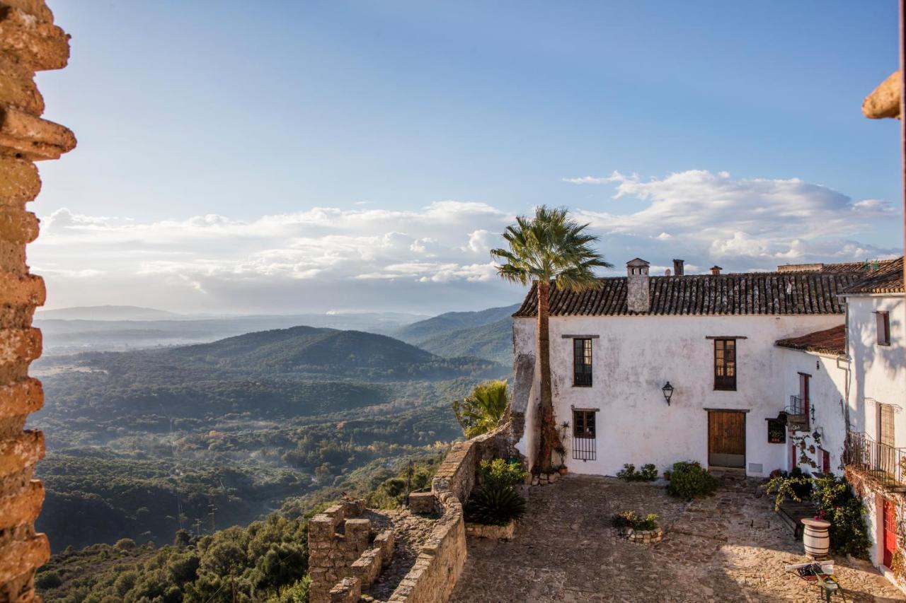 Hotel Tugasa Castillo De Castellar Castellar de la Frontera Exterior foto